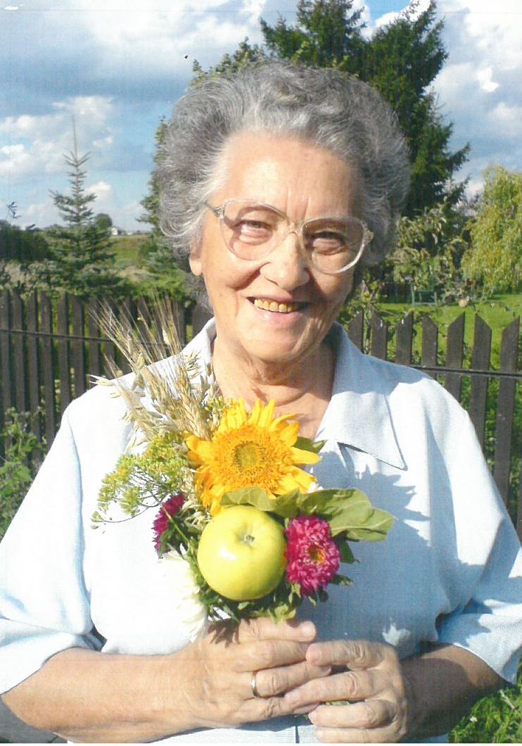 Alicja Borowiecka z Krężnicy Jarej